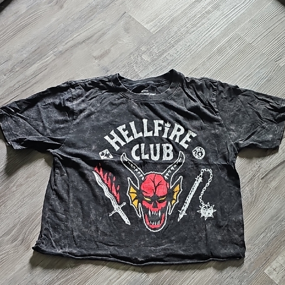 Stranger Things Hellfire Club Graphic T-Shirt - Picture 1 of 5